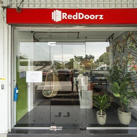Reddoorz Hostel @ Kallang Mrt Singapore Eksteriør billede