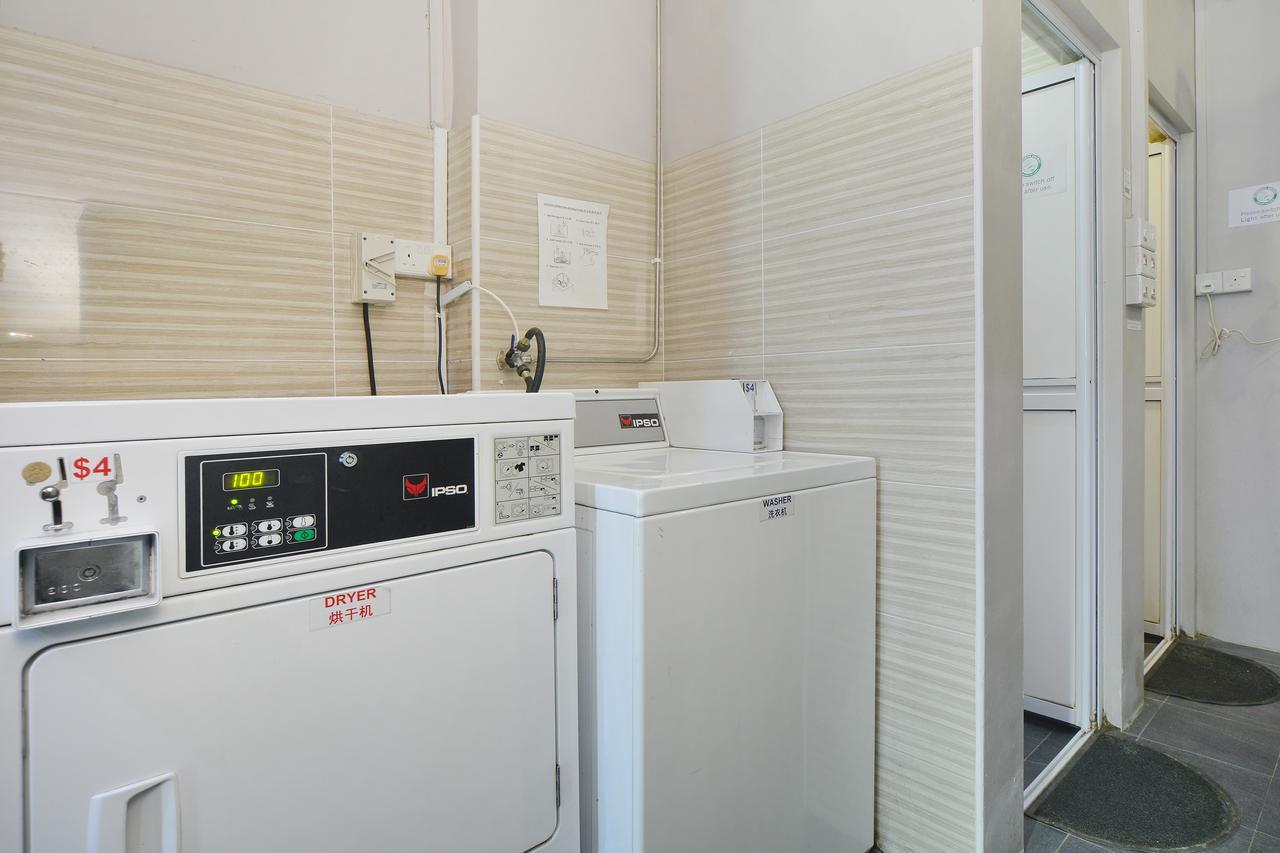 Reddoorz Hostel @ Kallang Mrt Singapore Eksteriør billede