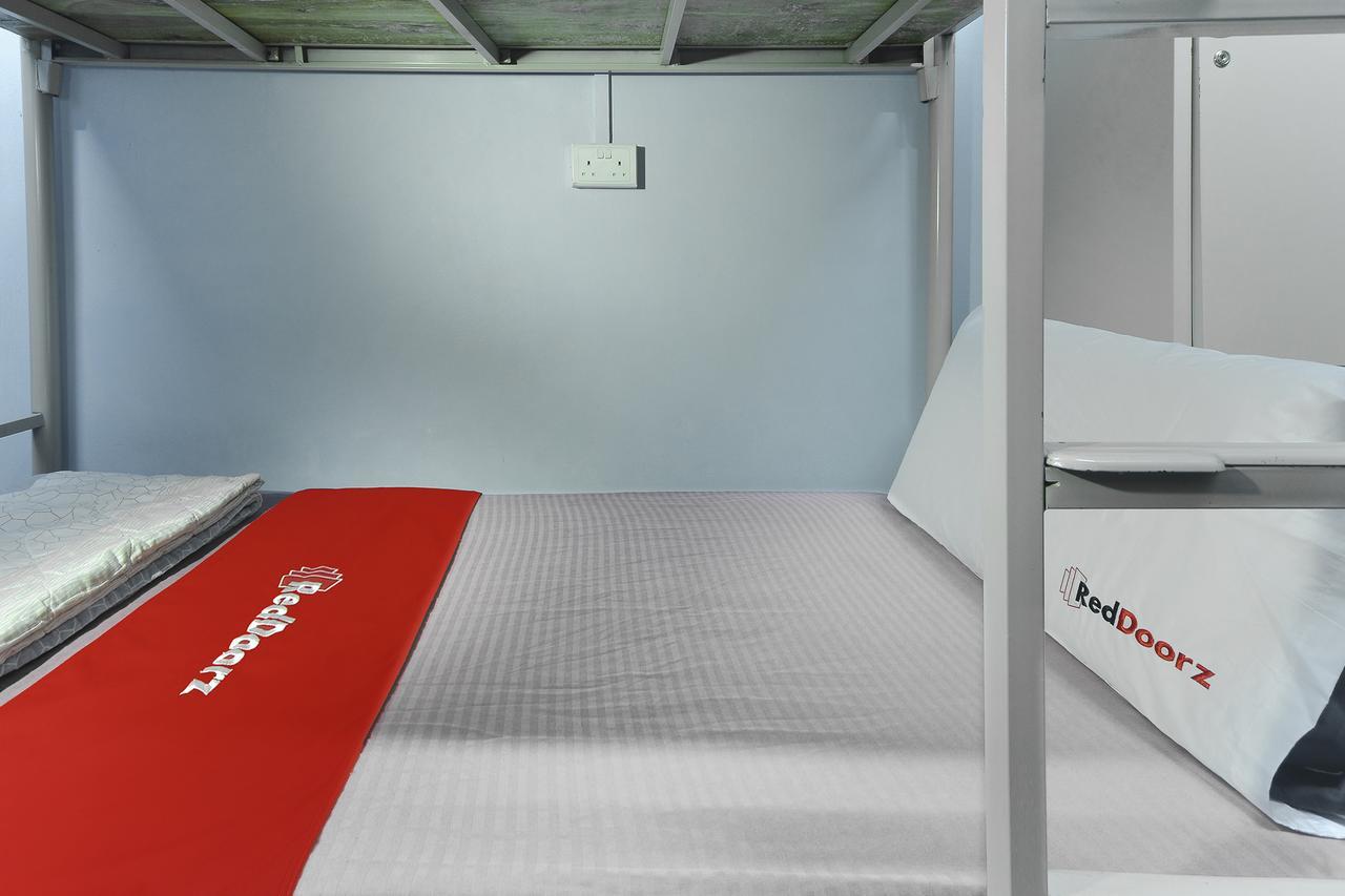 Reddoorz Hostel @ Kallang Mrt Singapore Eksteriør billede