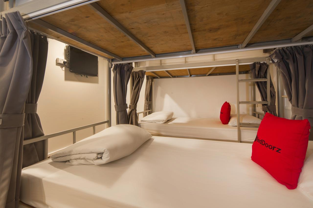 Reddoorz Hostel @ Kallang Mrt Singapore Eksteriør billede