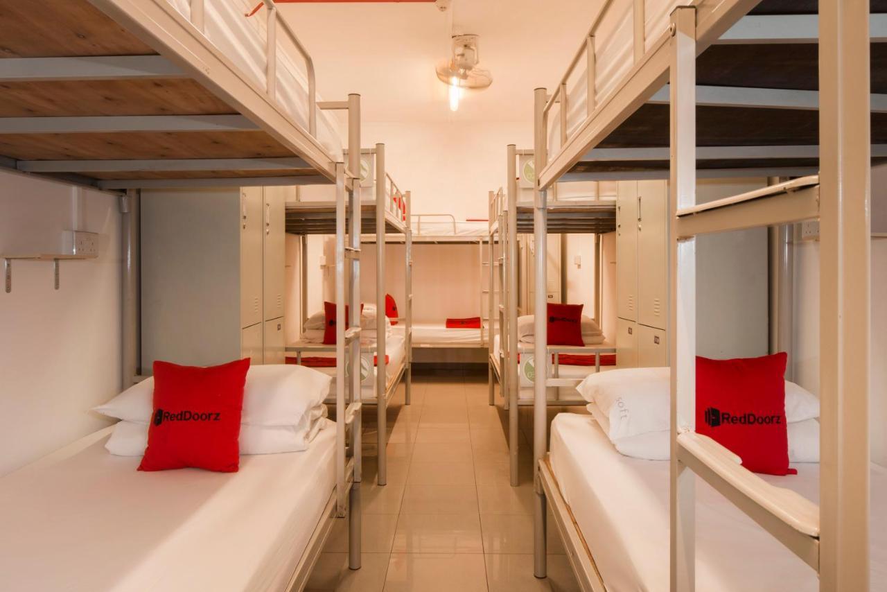 Reddoorz Hostel @ Kallang Mrt Singapore Eksteriør billede